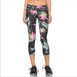 Free People Stone Fox Sweat Muse Floral Legging Black‎ Ginger SZ/S-M-L NWOT